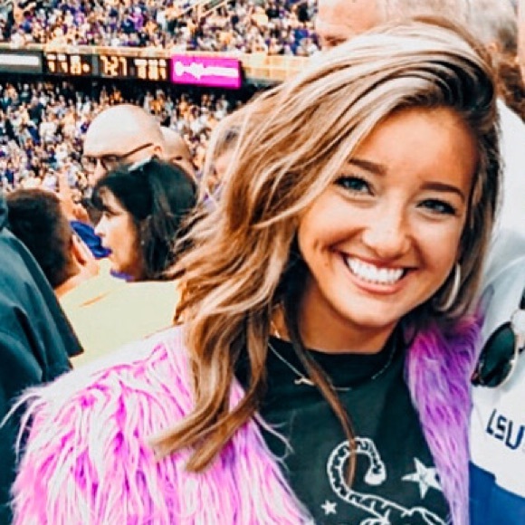 jadekholt